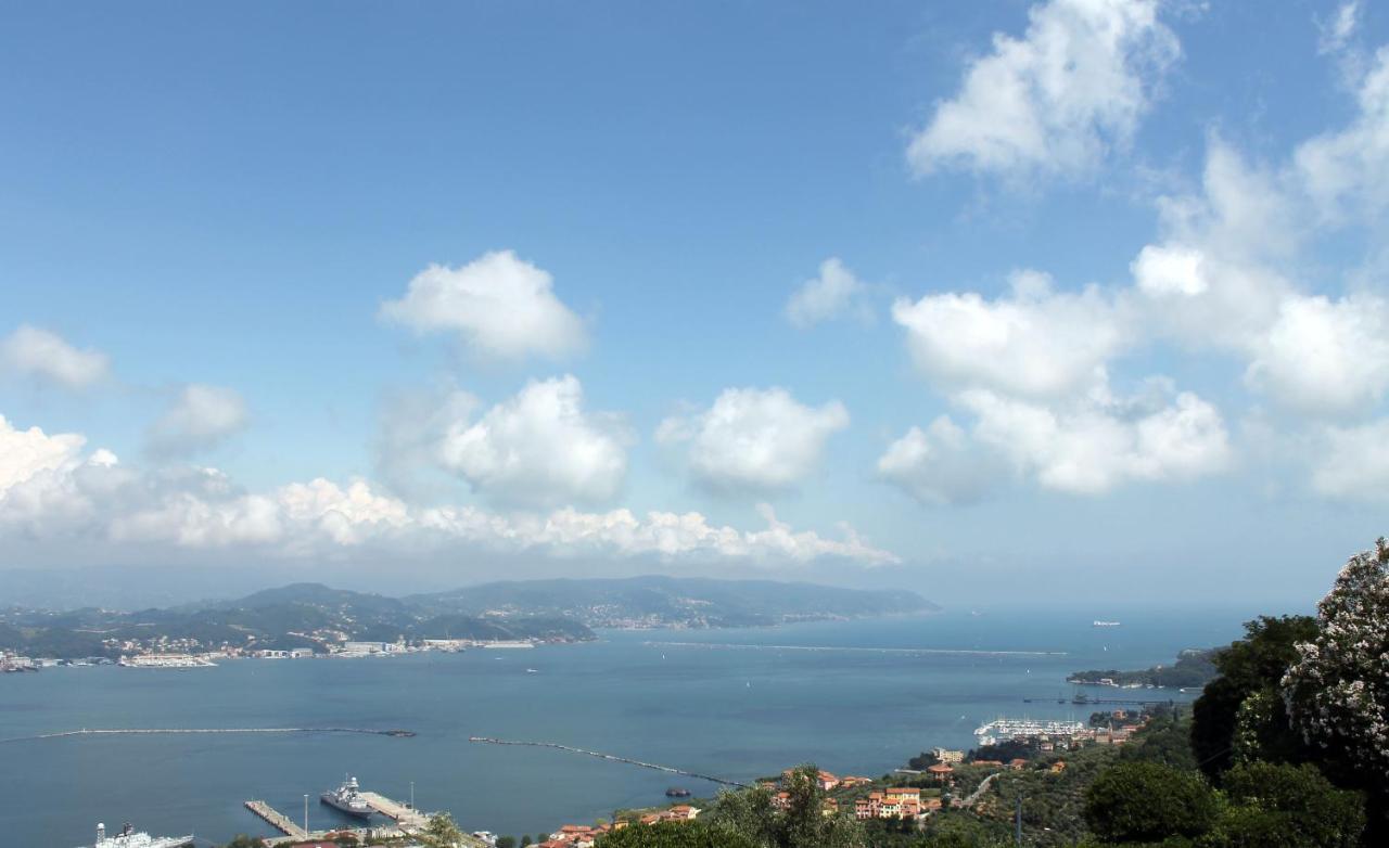 Agriturismo Terrazza Sul Golfo - Il Casale La Spezia Ngoại thất bức ảnh